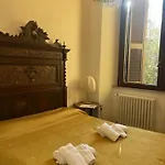 Gli Olmi בית הארחה